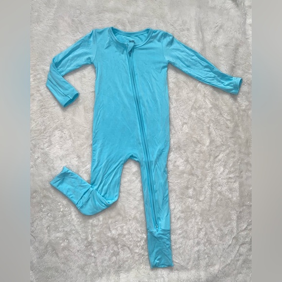 💙Birdie Bean Romper💙 - Picture 2 of 5